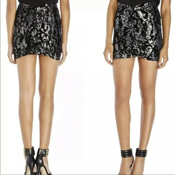 Maje Daina metallic ruched mini skirt - Picture 1 of 11